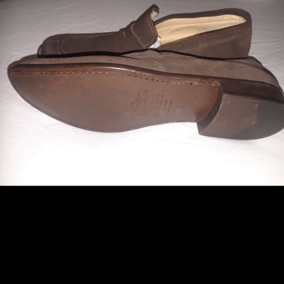 Shoes - Picture 5 of 5